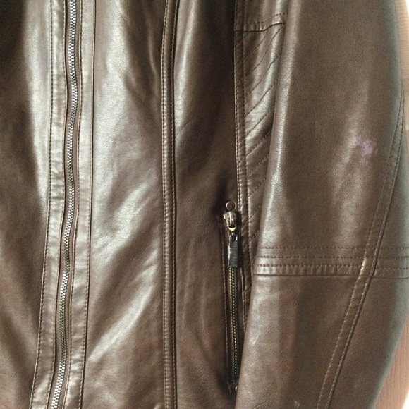 Leather like Jacket - Picture 3 of 11